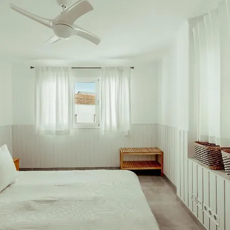 Ferienhaus In Mit Kleinem Gemeinsamem Pool *