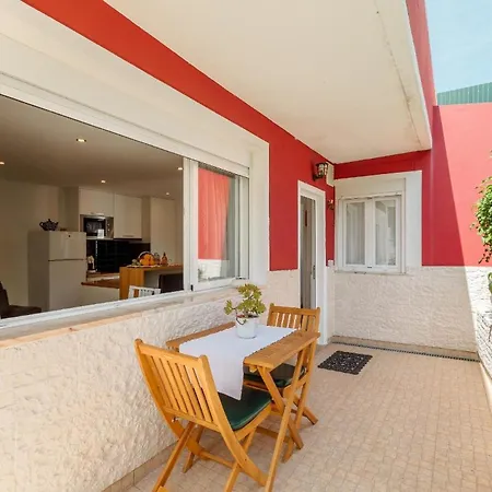 Vakantiehuis Ferienhaus In Mit Kleinem Gemeinsamem Pool
